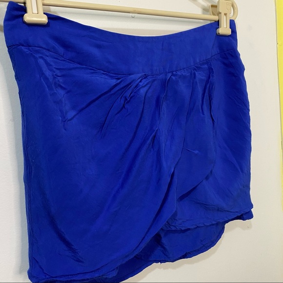 Forever 21 Blue Layered Skirt Size Large - Picture 2 of 6